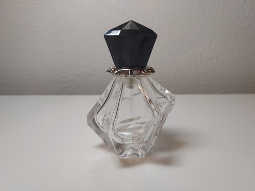 Profumo black star avril - black, di